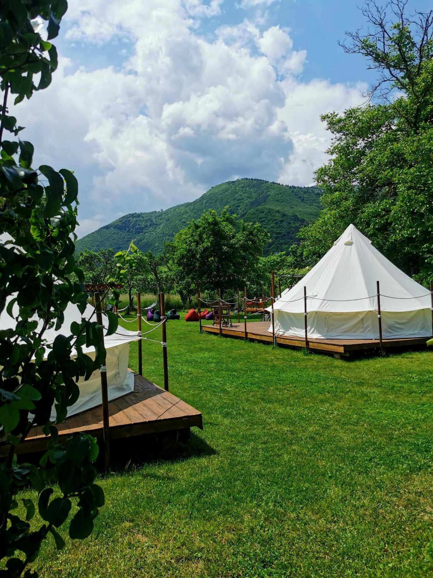 Green Garden Glamping Retezat Balan  Luaran gambar