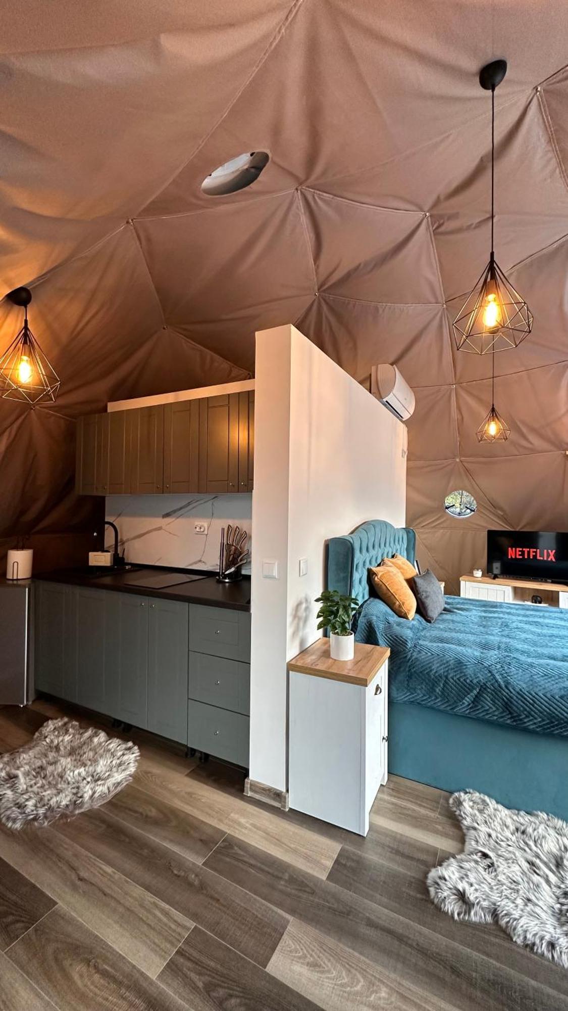 Green Garden Glamping Retezat Balan  Luaran gambar